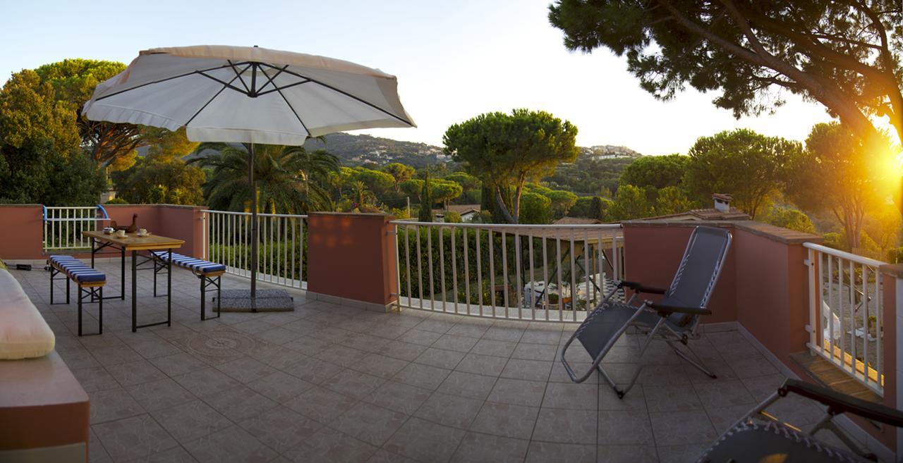 Casale Grandangolo Capoliveri  Buitenkant foto